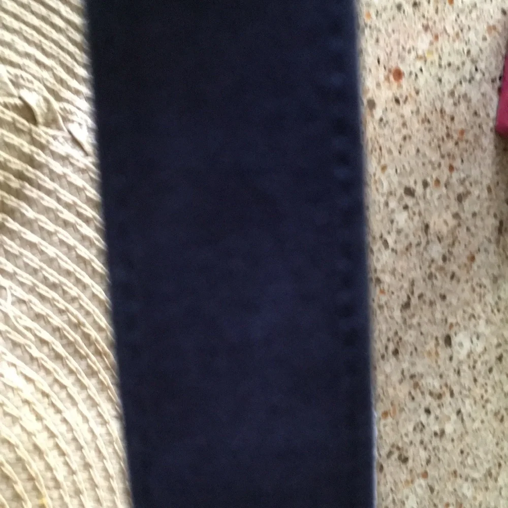 Vineyard Vines  leather belt - Picture 6 of 6